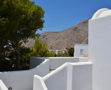 Greece Santorini Perissa vacation rental compare prices direct by owner 32500986