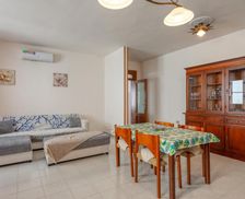 Italy Apulia Casalabate vacation rental compare prices direct by owner 33467530