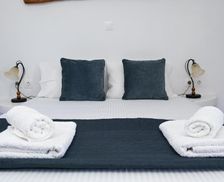 Greece Milos Zefiría vacation rental compare prices direct by owner 35327196