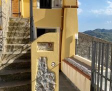 Italy Sicily Casalvecchio Siculo vacation rental compare prices direct by owner 35553346