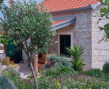 Croatia Split-Dalmatia County Drvenik Mali vacation rental compare prices direct by owner 14738768