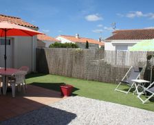 France Pays de la Loire La Tranche-sur-Mer vacation rental compare prices direct by owner 4796901