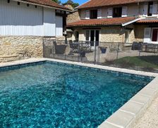 France Rhône-Alps Saint-Hilaire-de-Brens vacation rental compare prices direct by owner 13658002