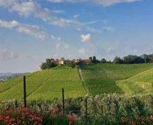 Italy Piedmont Castiglione Falletto vacation rental compare prices direct by owner 14430618