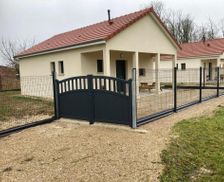 France Champagne - Ardenne Châtillon-sur-Broué vacation rental compare prices direct by owner 35225130