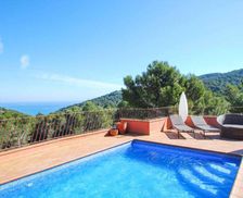 Spain Girona Begur vacation rental compare prices direct by owner 6360273