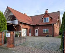 Germany Mecklenburg-Pomerania Neu Schloen vacation rental compare prices direct by owner 33468127