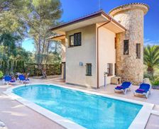 Spain Girona Tamariu vacation rental compare prices direct by owner 6752675