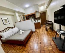 Philippines Metro Manila Makati vacation rental compare prices direct by owner 10365963