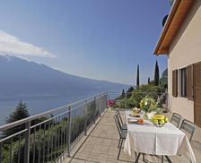 Italy Lombardy Tremosine sul Garda vacation rental compare prices direct by owner 6068668