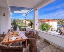 Croatia Hvar Island Vrboska - island Hvar vacation rental compare prices direct by owner 33696952