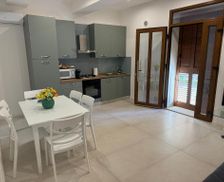 Italy Tuscany Cascina vacation rental compare prices direct by owner 35253448