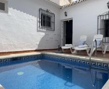 Spain Andalucía Nerja vacation rental compare prices direct by owner 35608833