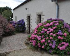 France Brittany Loscouët-sur-Meu vacation rental compare prices direct by owner 14251378