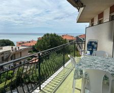 Italy Liguria Riva Ligure vacation rental compare prices direct by owner 35164596