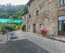 Italy Tuscany Pescia vacation rental compare prices direct by owner 4743527