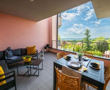 Italy Provincia di Como Como vacation rental compare prices direct by owner 33693567