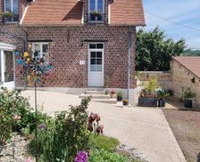 France Picardy Élincourt-Sainte-Marguerite vacation rental compare prices direct by owner 26290296