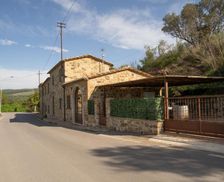 Italy Tuscany Montalcino vacation rental compare prices direct by owner 17978015