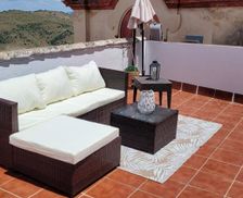 Spain Andalucía Zahara de la Sierra vacation rental compare prices direct by owner 23821348