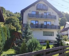 Romania Brasov Bran vacation rental compare prices direct by owner 35317328