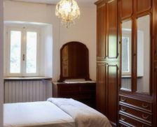 Italy Lombardy Castelveccana vacation rental compare prices direct by owner 29280581