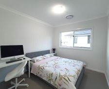 Australia New South Wales Kellyville vacation rental compare prices direct by owner 33659515