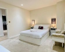 United Kingdom Greater London Hendon vacation rental compare prices direct by owner 14555131