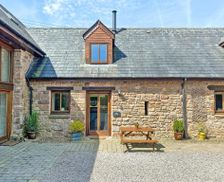 United Kingdom Gloucestershire Newland, near Coleford vacation rental compare prices direct by owner 9313029