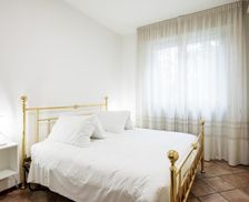 Italy Lombardy Ponte San Pietro vacation rental compare prices direct by owner 35236908