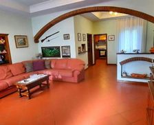 Italy Tuscany Camaiore vacation rental compare prices direct by owner 35237764