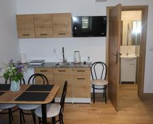 Poland Pomerania Jantar vacation rental compare prices direct by owner 35887099