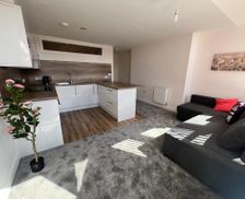 United Kingdom Greater Manchester Bolton vacation rental compare prices direct by owner 35673052