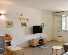 Italy Veneto Costermano sul garda vacation rental compare prices direct by owner 35162227