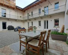 Italy Piedmont Soriso vacation rental compare prices direct by owner 35163357