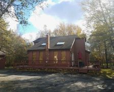 United States Pennsylvania Long Pond vacation rental compare prices direct by owner 36010985