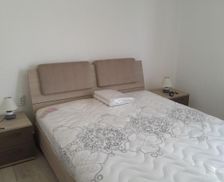 Romania Alba Ocna Mureş vacation rental compare prices direct by owner 35892095