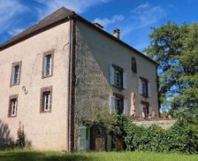 France Burgundy Mézilles vacation rental compare prices direct by owner 35566437