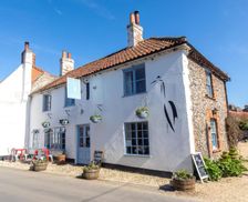 United Kingdom Norfolk Cley next the Sea vacation rental compare prices direct by owner 13812282