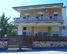 Greece Macedonia Sykia Chalkidikis vacation rental compare prices direct by owner 14169546