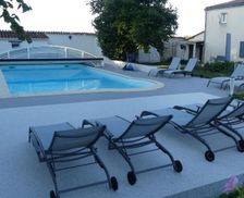 France  Montroy vacation rental compare prices direct by owner 13995189