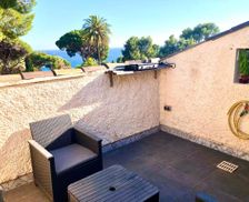 France Provence-Alpes-Côte d'Azur Saint-Cyr-sur-Mer vacation rental compare prices direct by owner 33485249