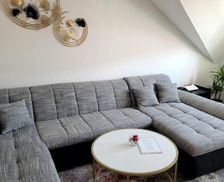 Germany Saxony Burgstaedt vacation rental compare prices direct by owner 33654647