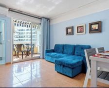 Spain Catalonia Salou vacation rental compare prices direct by owner 16139212