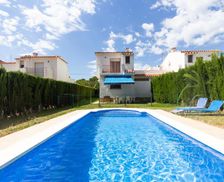 Spain Catalunya L'AMETLLA DE MAR vacation rental compare prices direct by owner 15439923