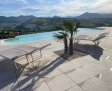 Italy Marche Cupramontana vacation rental compare prices direct by owner 18520370