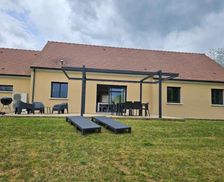 France Burgundy Venoy vacation rental compare prices direct by owner 33686901