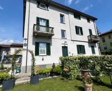 Italy Lombardy Malgrate vacation rental compare prices direct by owner 17988311