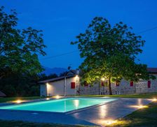 Italy Tuscany Villafranca in Lunigiana vacation rental compare prices direct by owner 26722214