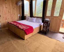 India Himachal Pradesh Gushaini vacation rental compare prices direct by owner 35100177